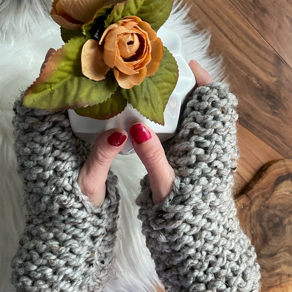 Chunky Gray Knit Fingerless Gloves hand knitted women’s men’s unisex